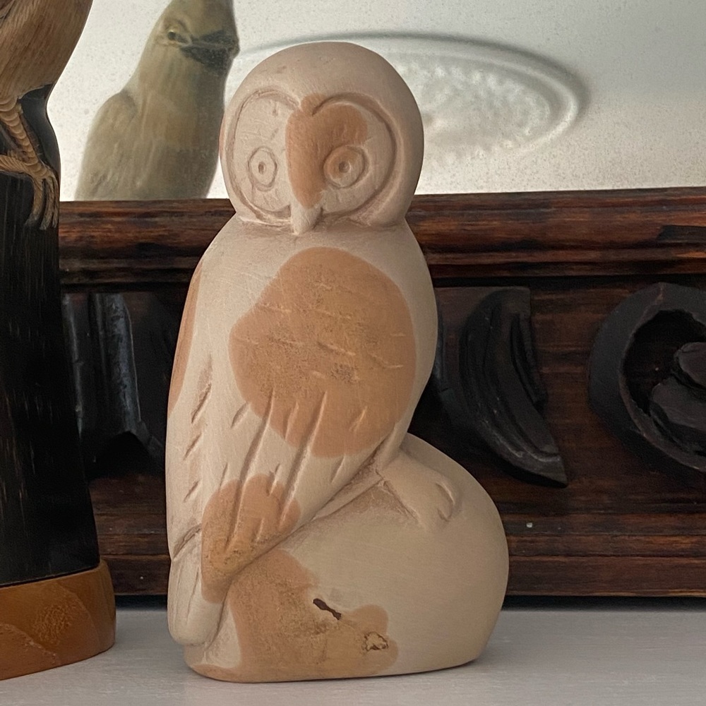 Vintage Genuine Soapstone Hand carved Sculpture  OWL